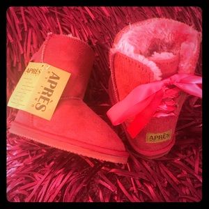 Free Shipping 🆕Apres by Lamo❄️ Fur- Lined boots❄️